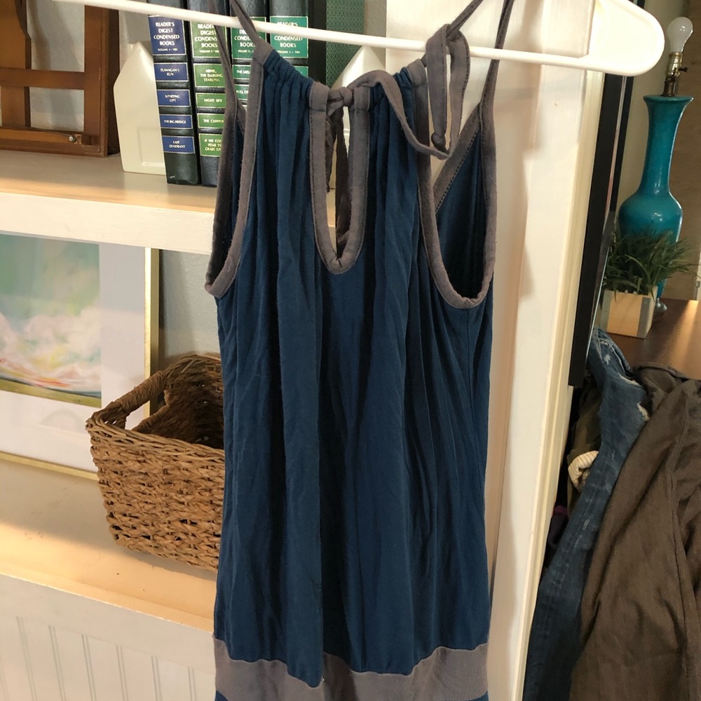 Women’s Top